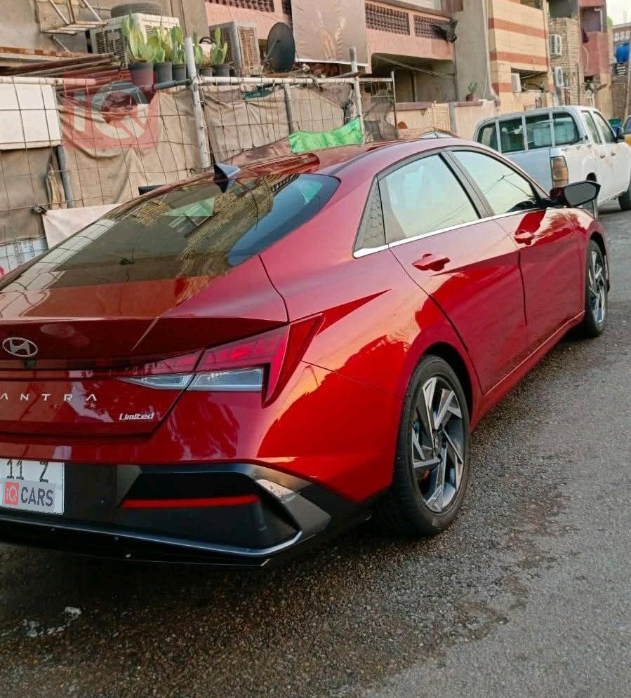 هیوندای ئەلەنترا